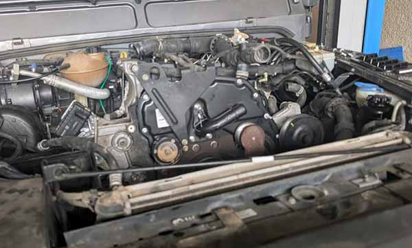 land-moteur1-600 Moteur Land Rover, réparation, garage Didier Land Gard